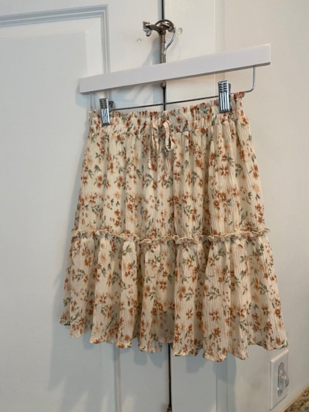 Hayden Girls Size XL (13-14 years old) Short Floral Skirt